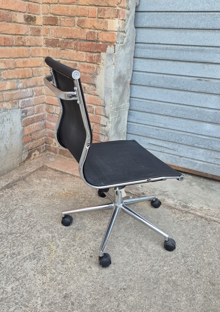 silla giratoria oficina 97x50x65 1u